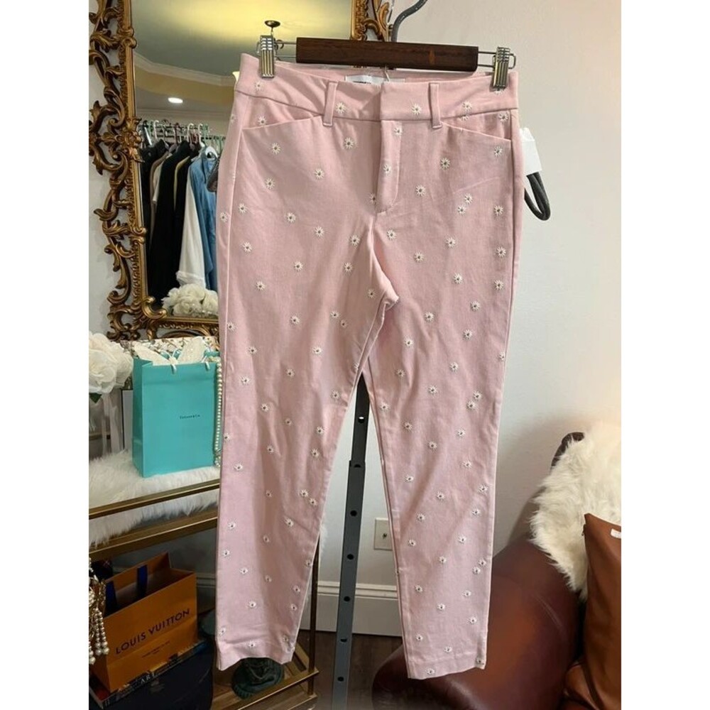 Old Navy Pixie High Rise Light Pink Daisy Print Slum Fit Pant Nwt Size 0
